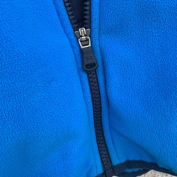 Boys Under Armor fleece - Picture 4 of 8